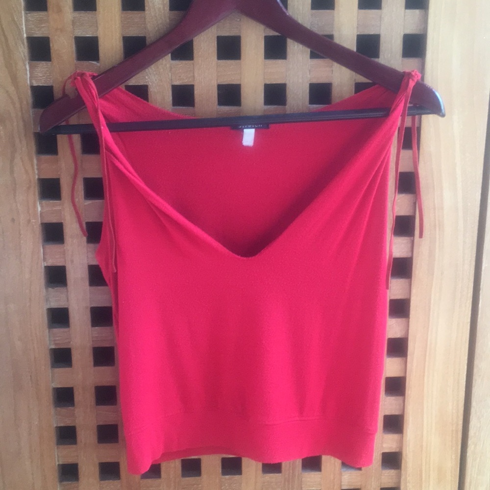 Gap Red tank top with  v neck
